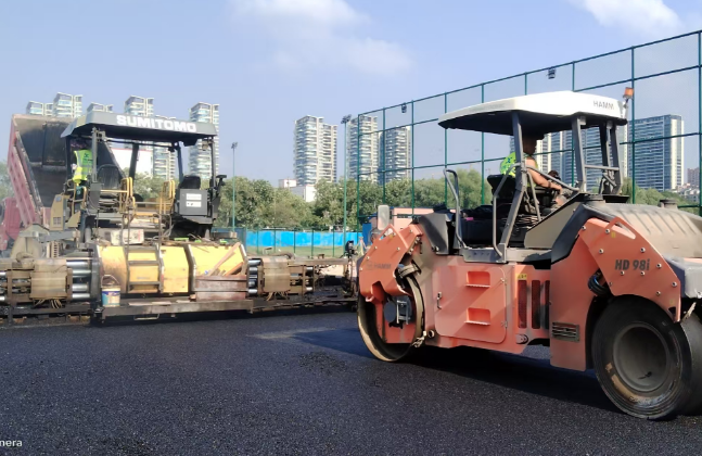 堅(jiān)守安全底線，構(gòu)筑鄭州瀝青路面施工的安全屏障
